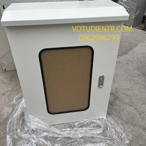 Tủ Điện Ngoài Trời Kích Thước 550x400x150mm: Giải Pháp An Toàn và Bền Bỉ Cho Hệ Thống Điện