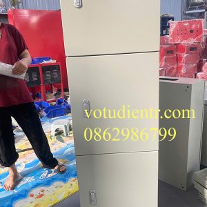 Tủ điện trong nhà chia ba ngăn 1 lớp cánh tại xưởng tại Hà Nội