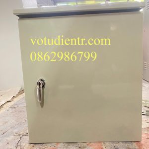 Tủ điện ngoài trời 2 lớp cánh có tấm panel tại Hà Nội