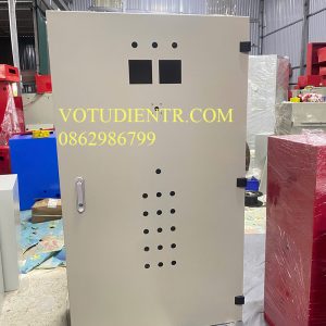 Tủ điện 1 lớp cánh trong nhà có gá lắp thiết bị tại Hà Nội