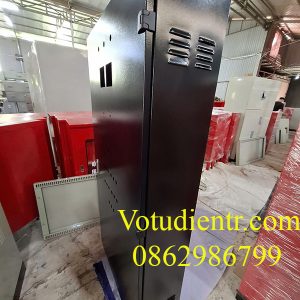 Tủ điện trong nhà 2 lớp cánh kích thước 1100x600x300mm sơn tĩnh điện màu đen giá rẻ Hà Nội