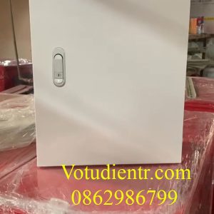 Tủ điện trong nhà 400x300x200 sơn tĩnh điện, có tấm panel, giá xưởng uy tín Hà Nội