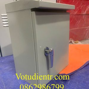 Vỏ tủ điện ngoài trời 1 lớp cánh 300x200x150x1mm – Chống Nước, Giá Xưởng