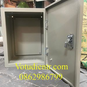 Vỏ tủ điện 500x400x250x1.2mm: Giải Pháp Chắc Chắn Với Cánh Hàn Tăng Cứng