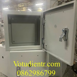 Vỏ tủ điện 1 lớp cánh Kích Thước 400x400x200x1,2mm Sơn Tĩnh Điện Có Tấm Panel Có Khoét Lỗ Giá Tốt Tại Xưởng Hà Nội Và TP HCM