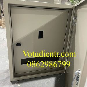 Vỏ tủ điện trong nhà 600x400x250x1.2mm 2 lớp cánh khoét lỗ cánh trong giá xưởng